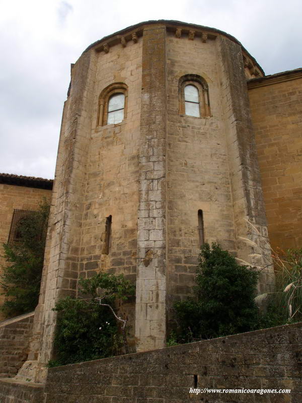 CABECERA DEL TEMPLO DESDE EL ESTE